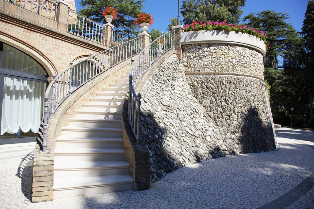 Hotel Villa Verdefiore Appignano  Εξωτερικό φωτογραφία
