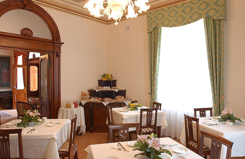 Hotel Villa Verdefiore Appignano  Εξωτερικό φωτογραφία